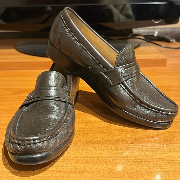 SAS Shoes - SAS Women’s Brown Leather Loafers Size 6.5 BNWOT Brand New Without Tags